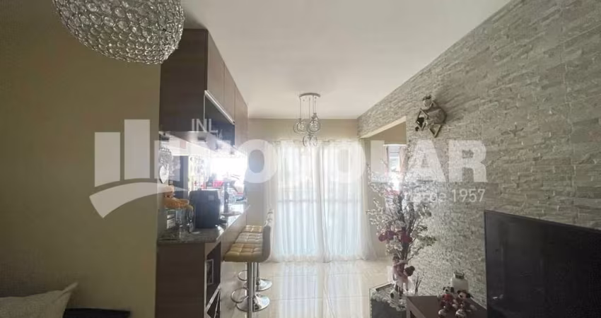 Apartamento na Vila Sabrina  com 2 Dormitórios e 2 Vagas