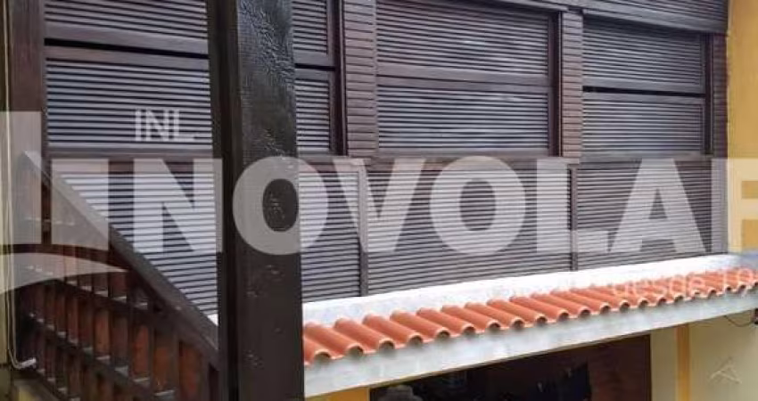 Sobrado na Água Fria com 3 dormitórios