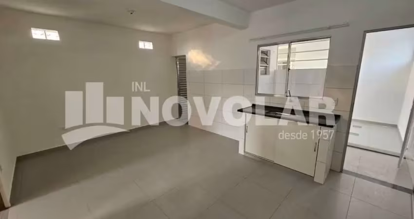 Casa em condomínio fechado com 2 quartos para alugar na Vila Amália (Zona Norte), São Paulo 