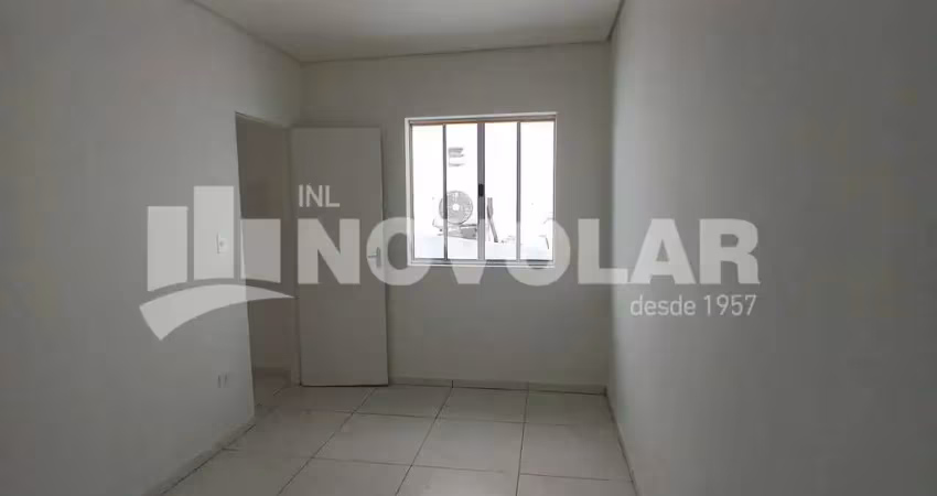 Casa com 1 quarto para alugar no Carandiru, São Paulo 