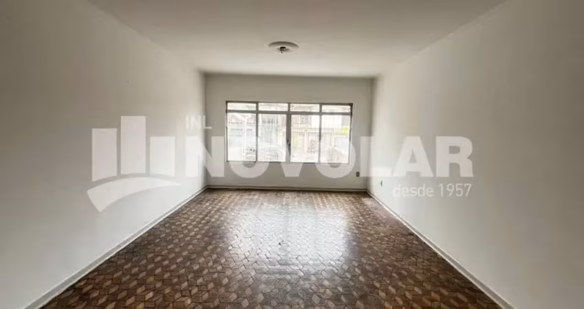 Casa com 4 quartos para alugar na Vila Medeiros, São Paulo 