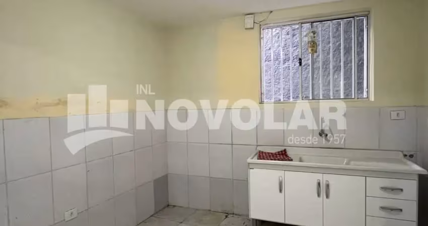 Casa com 3 quartos para alugar no Carandiru, São Paulo 