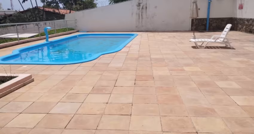 Apartamento 2/4 com elevador Cond. Rosas dos Ventos em Lauro