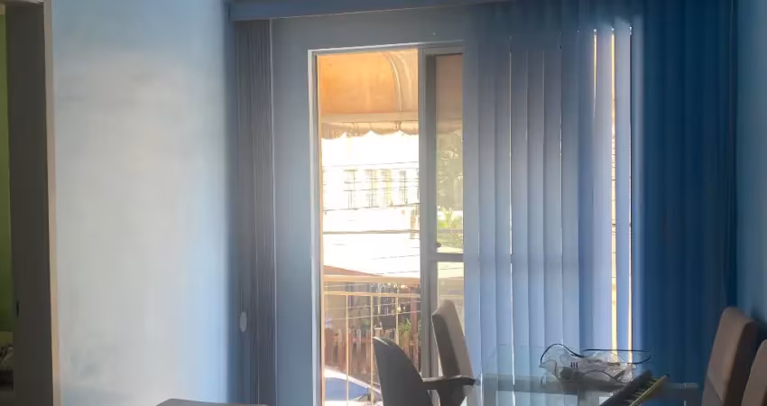 Apartamento 2/4 no 1 andar condomínio vila rica em lauro de freitas
