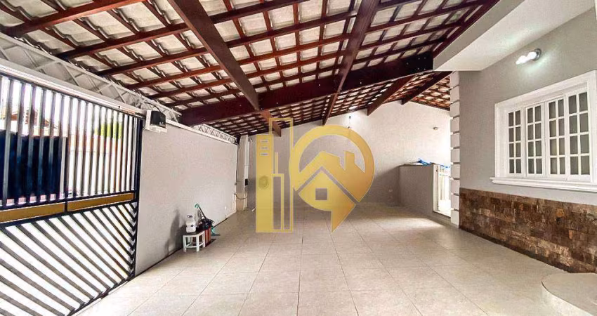 Casa com 3 dormitórios à venda, 242 m²- Villa Branca - Jacareí/SP