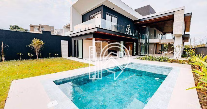 Casa de luxo com 5 suítes à venda, 520 m² Urbanova - SJCampos/SP