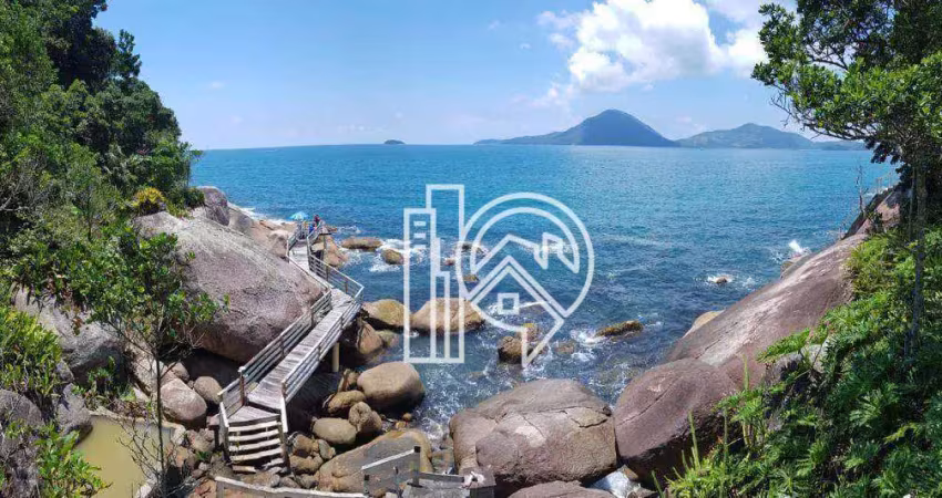 Casa com 5 dormitórios à venda, 450 m² - Praia das Toninhas - Ubatuba/SP