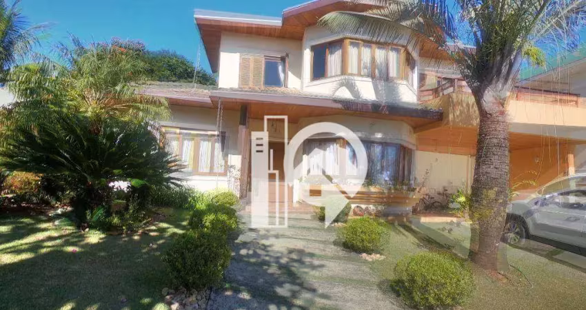 Excelente Casa em  condomínio Villas de Santana, fechado com 5 dormitórios à venda, 320 m² - Jardim Altos de Santana II - Jacareí/SP