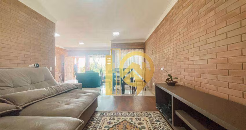 Casa Térrea com 3 Suítes à venda, 300 m² - Parque Vale dos Lagos - Jacareí/SP