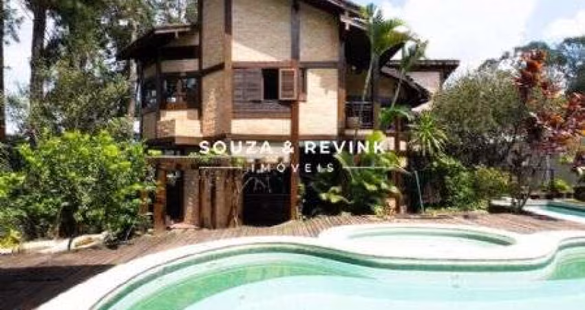 Casa à Venda com 3 súites em Aldeia da Serra -Morada dos Passaros