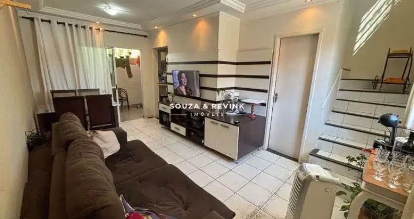 Casa à Venda em Condominio Fechado em jandira de 2 dormitorio por R$ 379.000,00