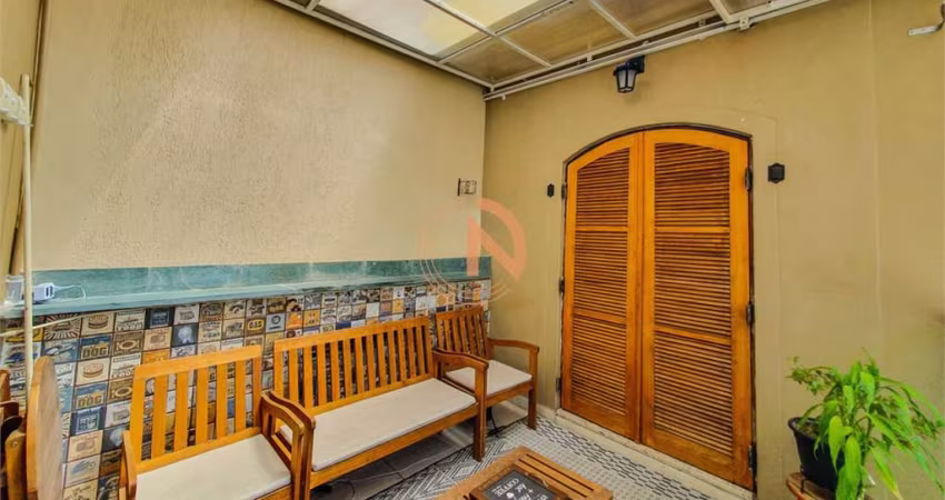 Oportunidade! Casa de Vila Fechada! 3 quartos (2 suítes)