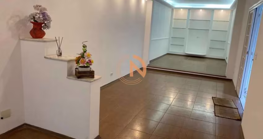 Casa à venda no Jardim Paulistano com 260 m2 de terreno