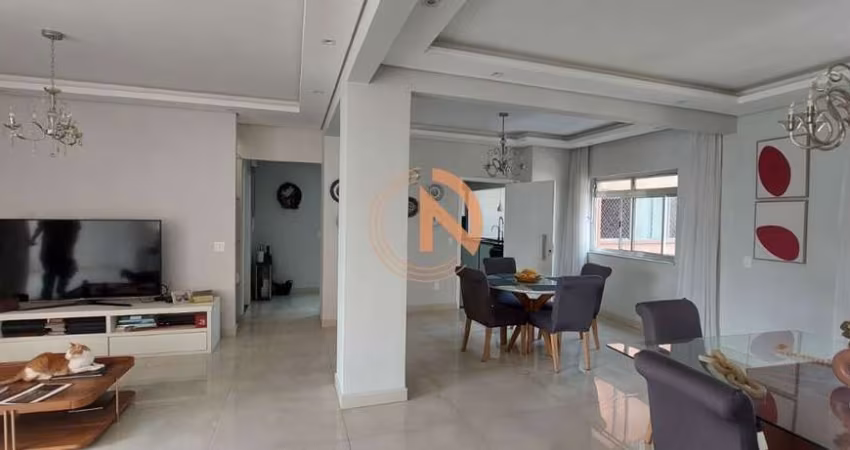 Oportunidade! Apartamento Único na Cincinato Braga! Vista Eterna! 200 m2 3 qartos (1 suíte), 2 vagas