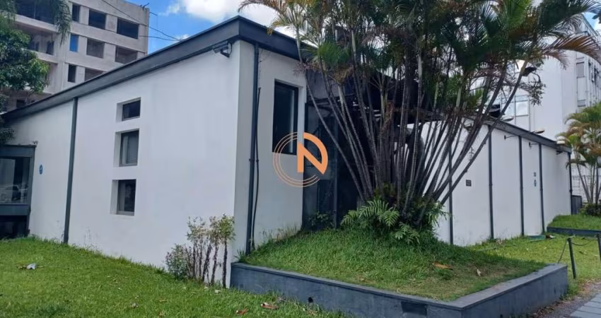 Prédio Inteiro em uma das Importantes Esquinas do Jardim Paulista