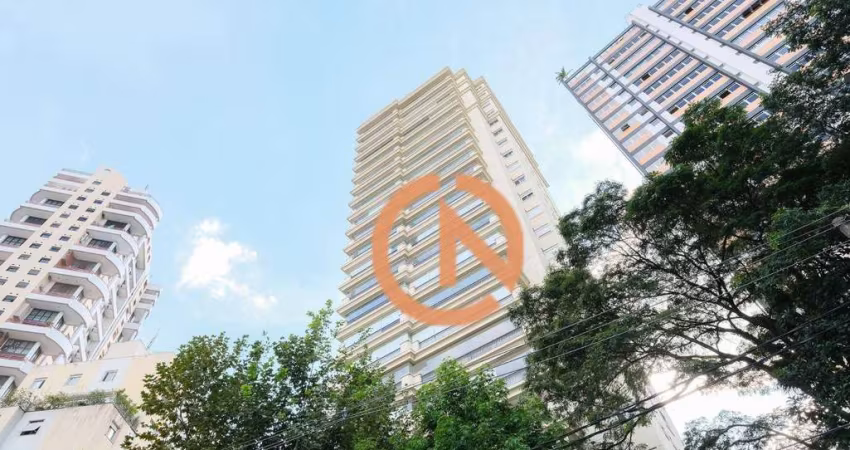 Apartamento de alto padrão no Itaim Bibi com três suítes e lazer completo