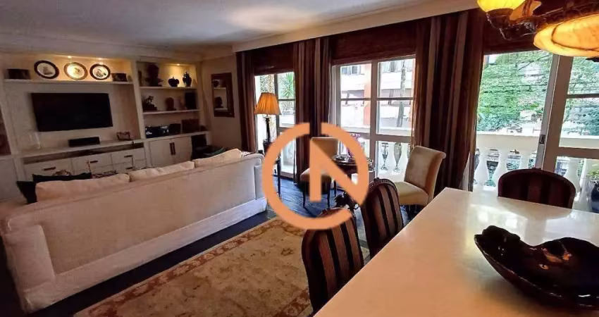 Apartamento totalmente reformado com 3 quartos, sendo 2 suítes e 1 escritório, lavado e 1 vaga