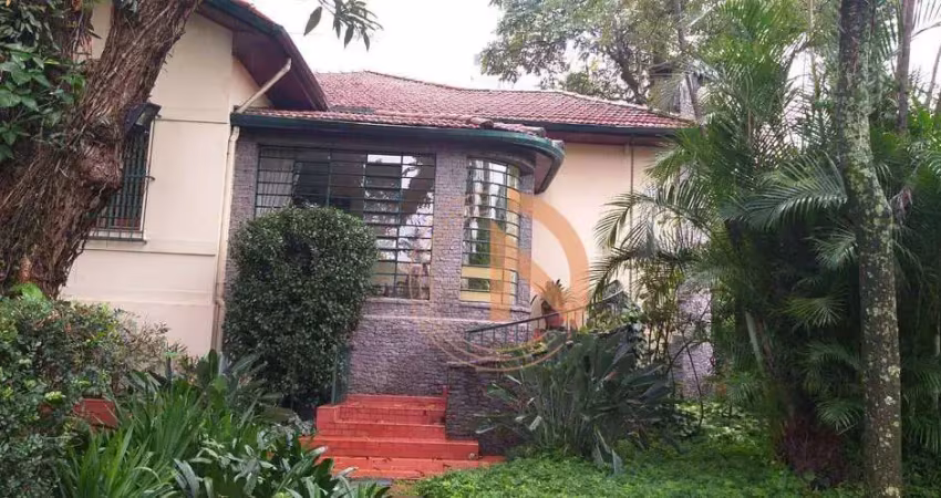 Casa com 6 quartos para alugar na Rua Iraúna, 251, Moema, São Paulo