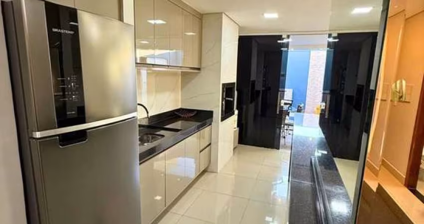 Casa em condomínio fechado com 2 quartos à venda na Avenida das Palmeiras, sem número, Jardim Imperial, Cuiabá