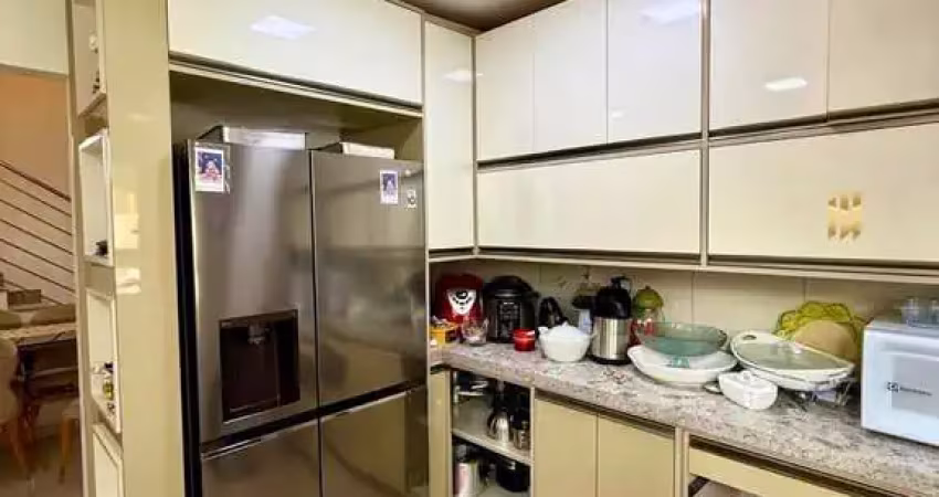 Casa em condomínio fechado com 3 quartos à venda na Avenida Santa Cruz, 1117, Santa Cruz, Cuiabá