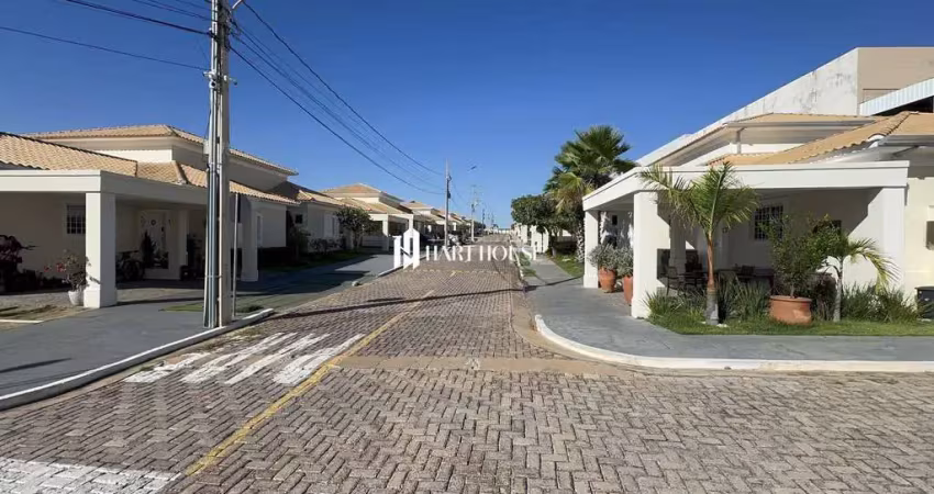 Casa térrea com quintal  condomínio vista residence, cuiabá-mt