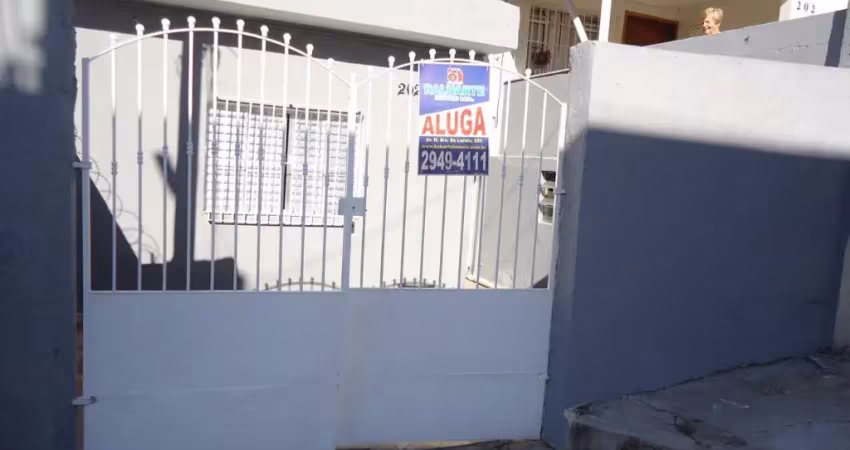 Casa com 1 quarto para alugar na Vila Medeiros, São Paulo 