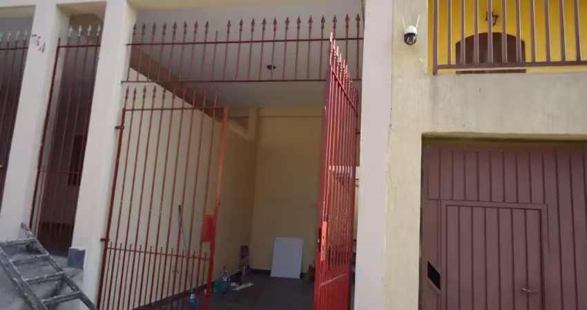 Casa com 2 quartos para alugar na Vila Medeiros, São Paulo 
