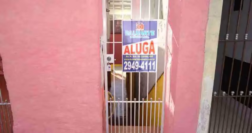 Casa com 2 quartos para alugar na Vila Medeiros, São Paulo 