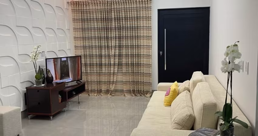 Sobrado proximo ao parque cascavel em rua tranquila, 3 quartos, sala, copa, cozinha gourmet, quintal, lavabo, 4 vagas.