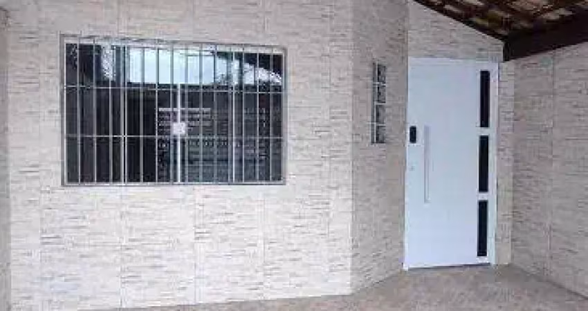 Casa de 2 dormitórios sendo 1 suíte, área gourmet com churrasqueira no bairro real em praia grande