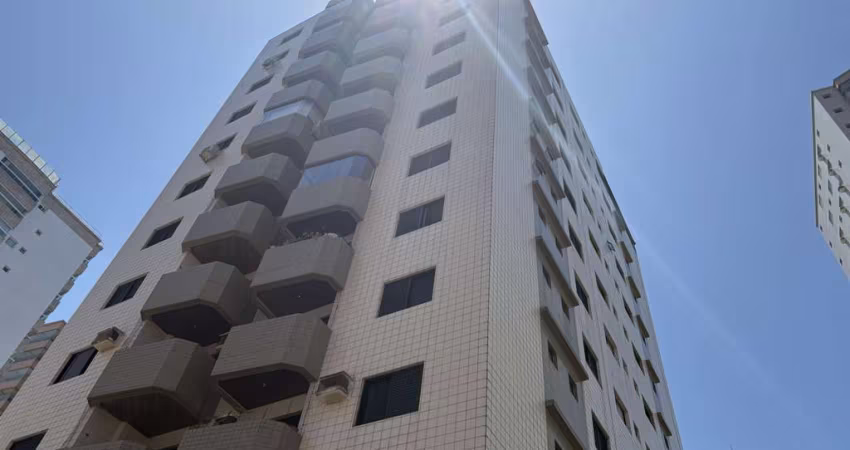 Apartamento 2 dormitórios a venda na Aviação apenas 100m do mar, com vista da sacada