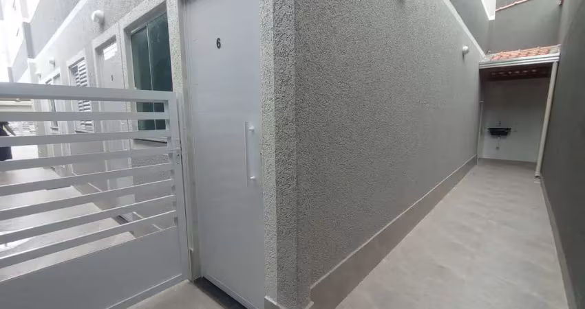 Viva com conforto e segurança em casa de condomínio no mirim, praia grande-sp - conheça já!