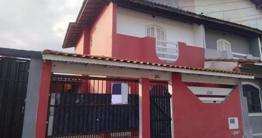 Aluguel de Casa na Aviação, Praia Grande-SP: 2 quartos, 1 sala, 2 banheiros, 1 vaga de garagem, 76,00 m² de área