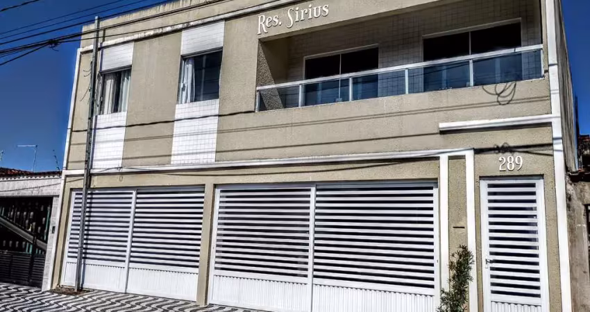 Aluguel de casa de condomínio em tupi, praia grande-sp: 2 quartos, 1 sala, 1 banheiro e 1 vaga de garagem!