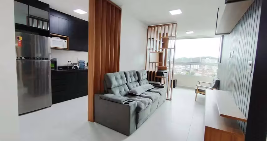 Imperdível oportunidade! apartamento à venda na guilhermina, praia grande-sp: 2 quartos, 1 suíte, 2 salas, 2 banheiros, 1 vaga, 73m².