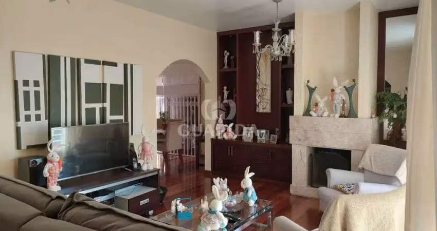 Casa com 3 quartos à venda na Avenida Arlindo Pasqualini, 413, Jardim Isabel, Porto Alegre