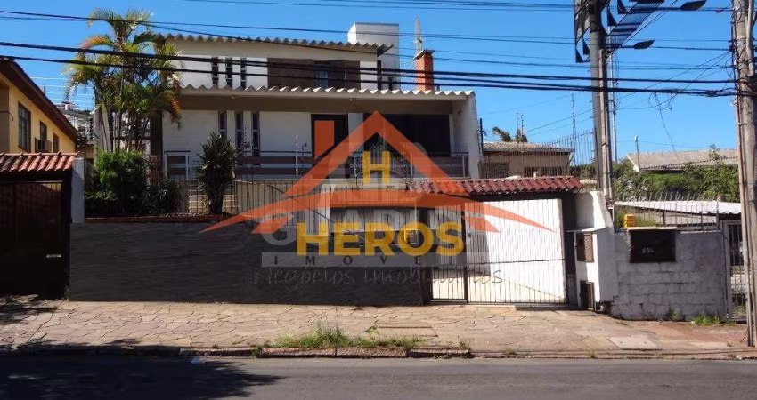 Casa com 4 quartos à venda na Avenida Nonoai, 1686, Nonoai, Porto Alegre