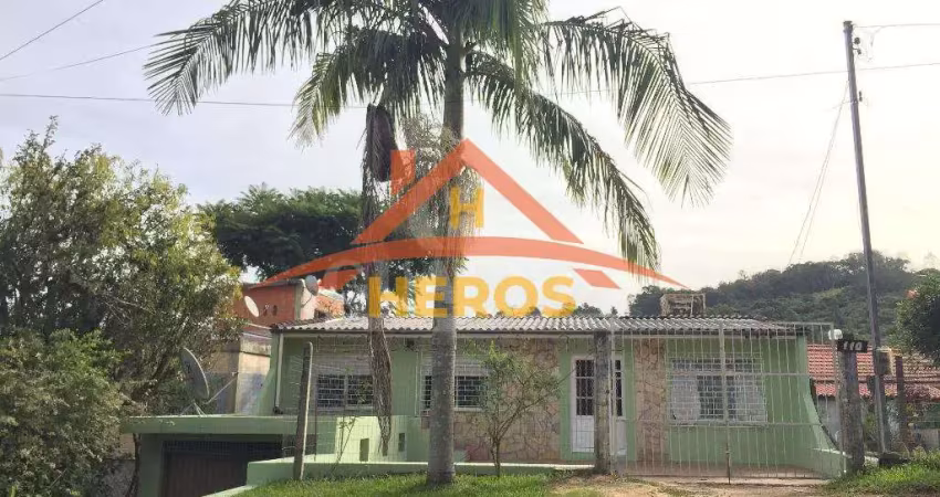 Casa com 3 quartos à venda na Estrada das Furnas, 110, Vila Nova, Porto Alegre