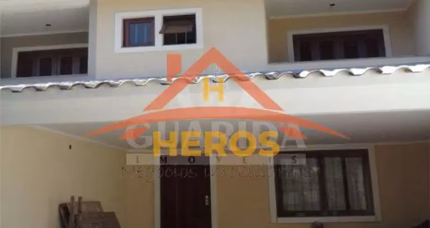 Casa com 3 quartos à venda na Rua Doutor Egydio Michaelsen, 180, Ipanema, Porto Alegre
