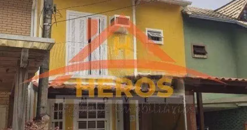 Casa em condomínio fechado com 3 quartos à venda na Rua Osório Mendes Ouriques, 332, Guarujá, Porto Alegre