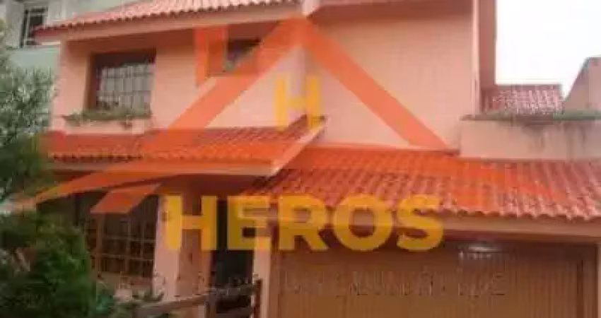 Casa com 3 quartos à venda na Rua Professor Antônio José Remião, 150, Espírito Santo, Porto Alegre