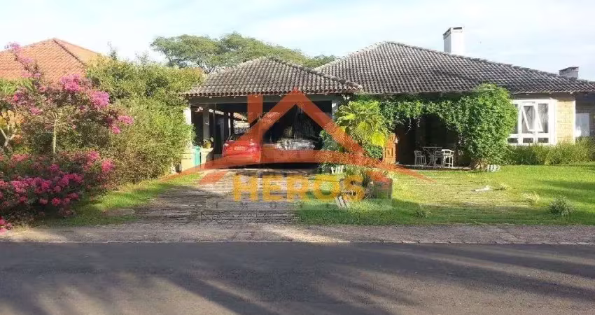 Casa em condomínio fechado com 3 quartos à venda na Avenida Juca Batista, 8000, Belém Novo, Porto Alegre