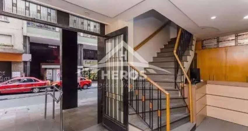 Sala comercial à venda na Rua Vigário José Inácio, 566, Centro Histórico, Porto Alegre