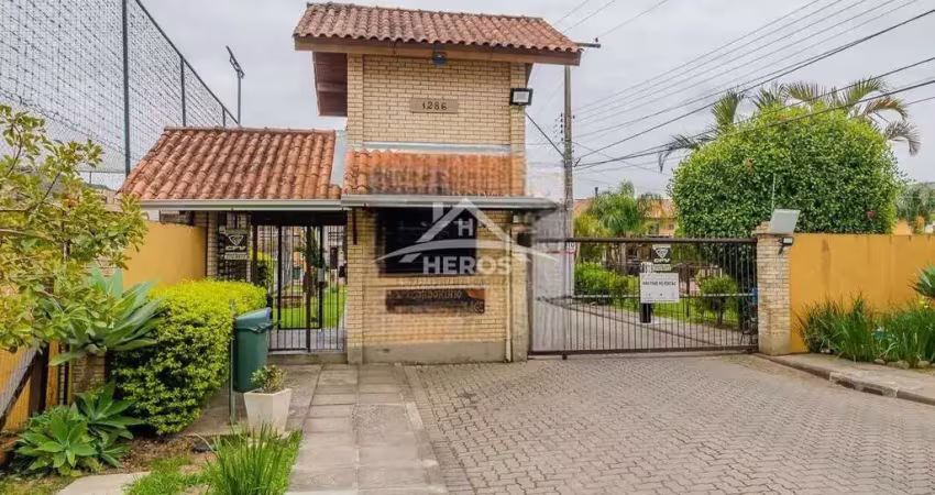 Casa em condomínio fechado com 2 quartos à venda na Avenida Edgar Pires de Castro, 1286, Hípica, Porto Alegre