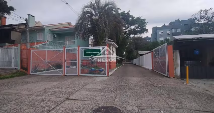 Apartamento com 2 quartos à venda na Travessa Escobar, 61, Camaquã, Porto Alegre