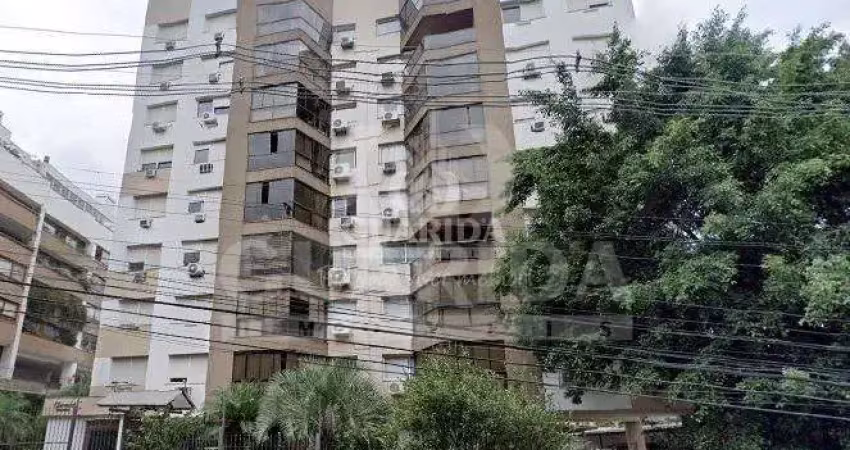 Apartamento com 3 quartos à venda na Avenida Coronel Lucas de Oliveira, 1350, Petrópolis, Porto Alegre