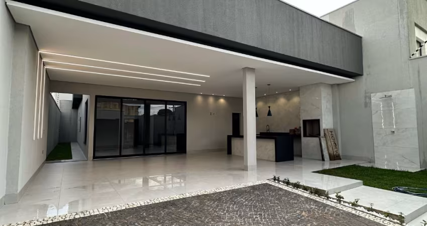 Linda casa no Jardim Brasília