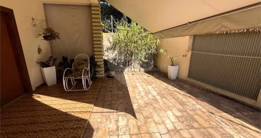 Casa térrea com 3 quartos à venda em Bandeirantes - MT