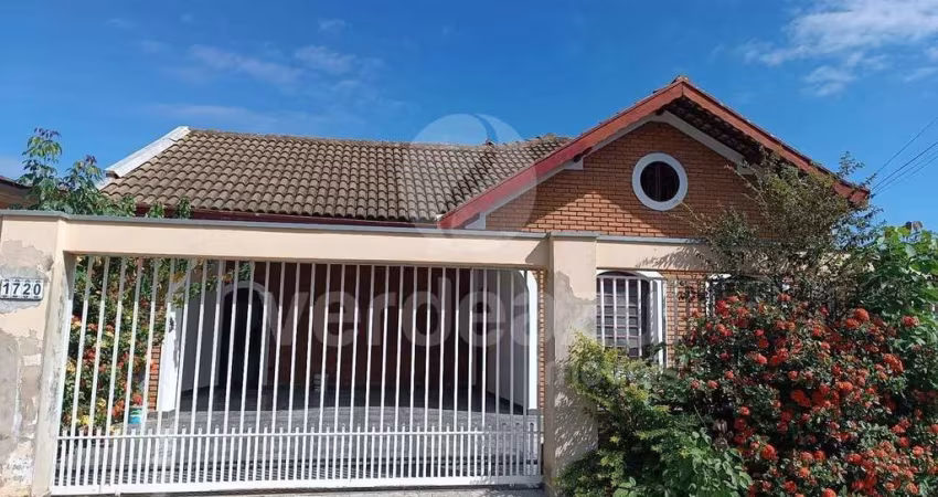 Casa com 3 quartos para alugar na Vila Georgina, Campinas 