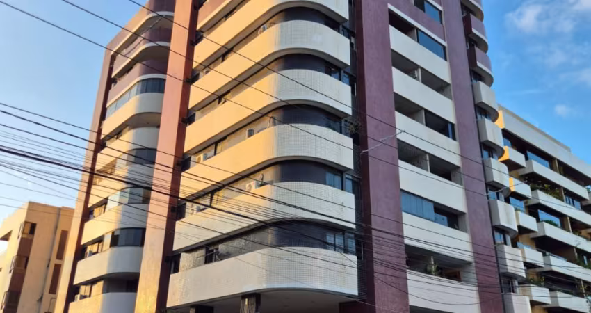 Amplo Apto em Intermares – 115 m² | 3 Quartos